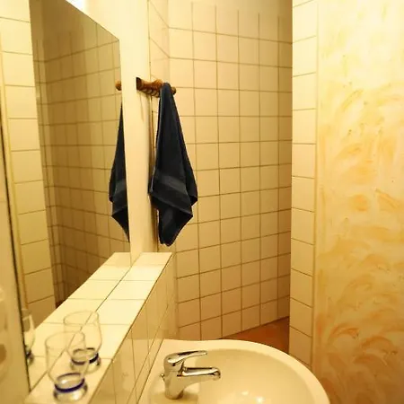 D'hotes Le Chintre Frühstückspension