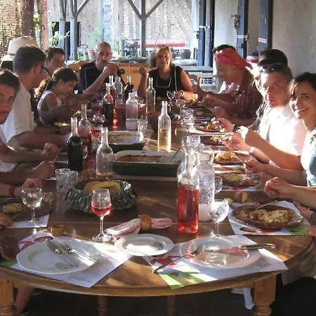 D'hotes Le Chintre *